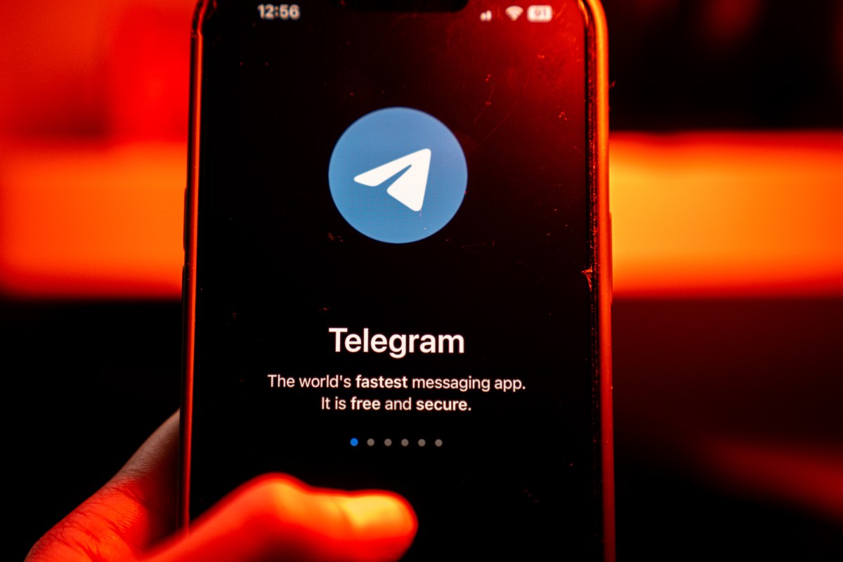 xAI Invests $300M in Telegram to Integrate Grok AI Chatbot into Messaging App